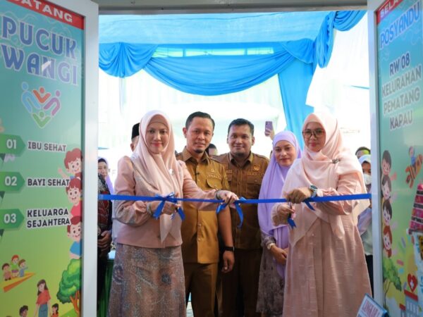 Posyandu Pucuk Wangi di Kulim Diresmikan Wako dan Ketua TP PKK Kota Pekanbaru